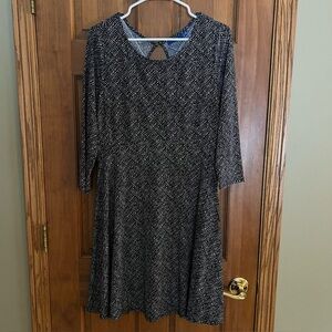 Apt. 9 Black and White 3/4 Sleeve Dress - M